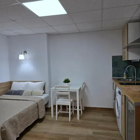 First Line 8 Chg Family Appartement *