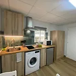Appartement First Line 8 Chg Family *